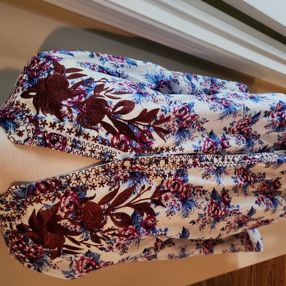 Blue Embroidered Blouse - Picture 1 of 3